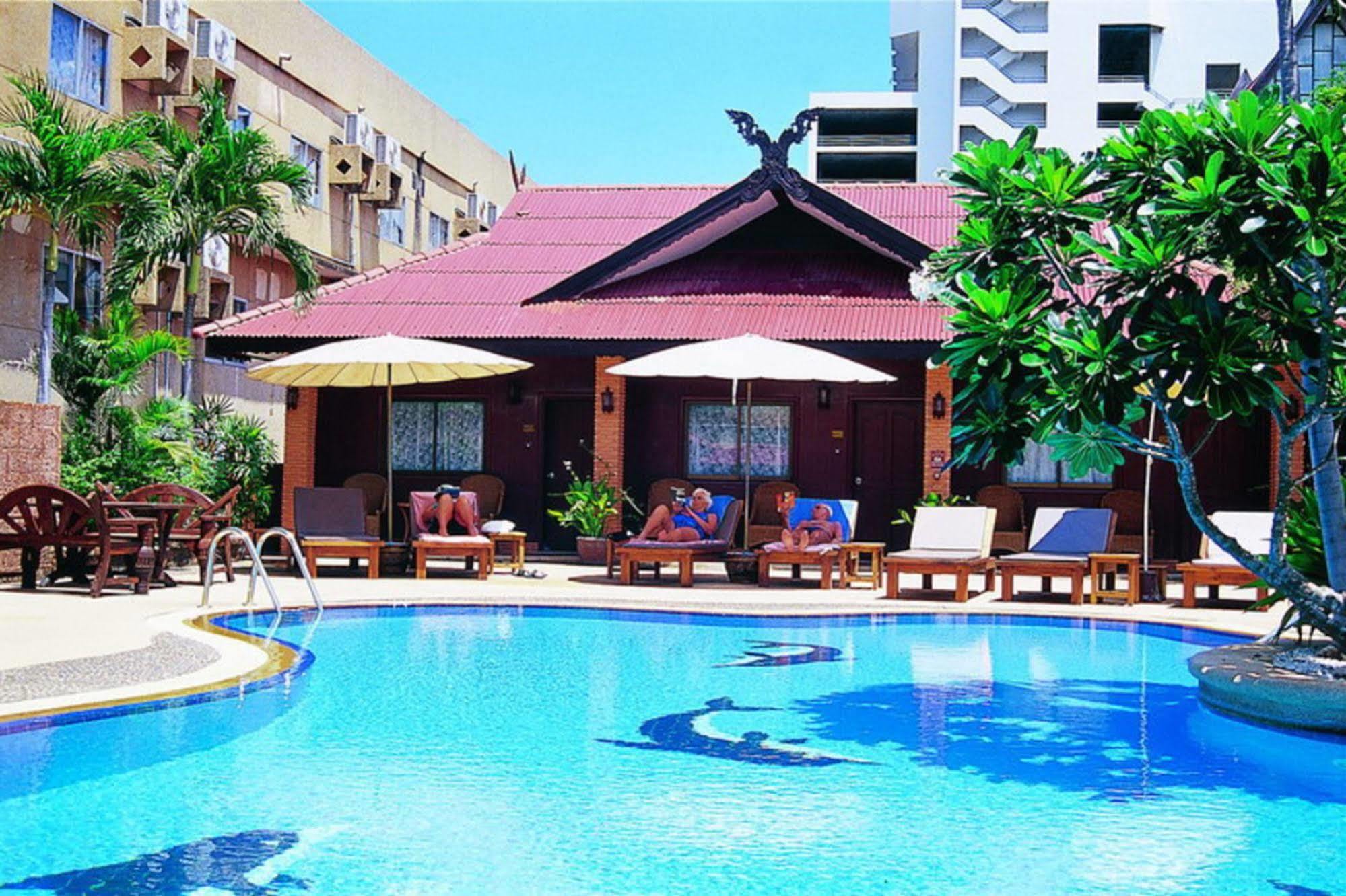 S Lodge Pattaya Formally Sabai Lodge Экстерьер фото